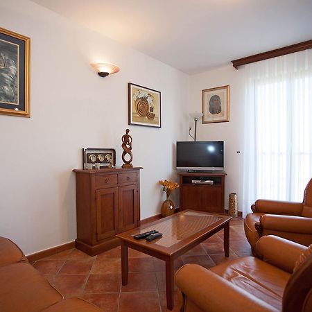 Apartment Pia Rovinj Bagian luar foto