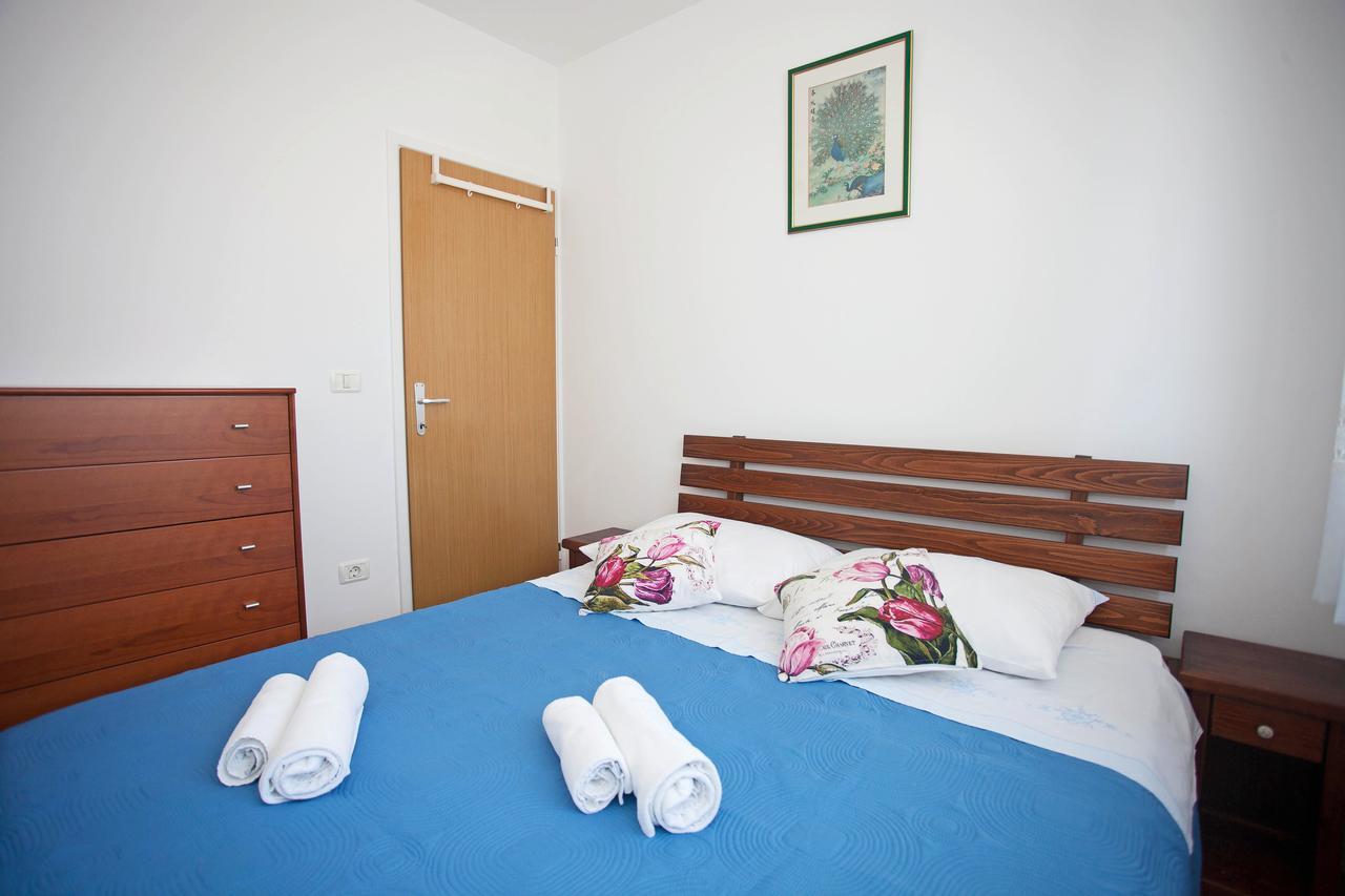 Apartment Pia Rovinj Bagian luar foto