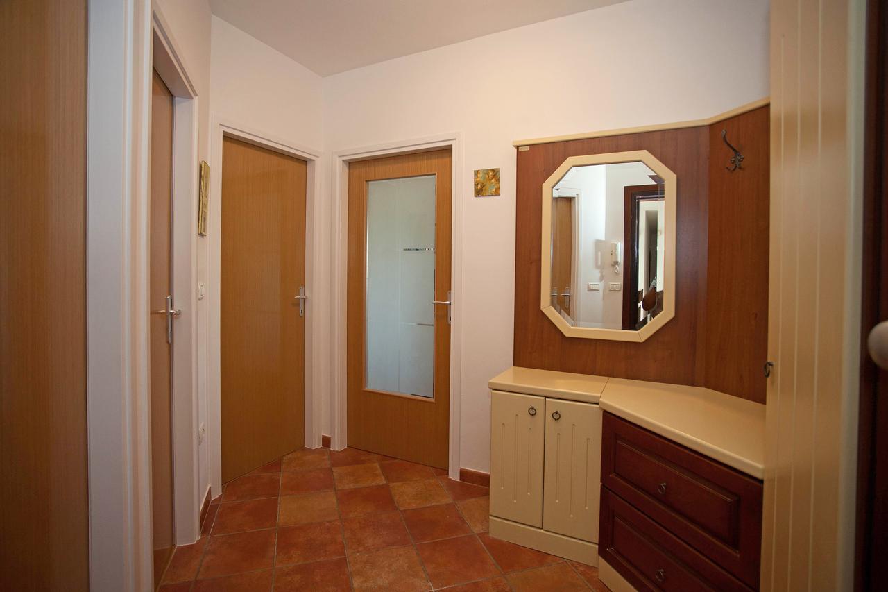 Apartment Pia Rovinj Bagian luar foto